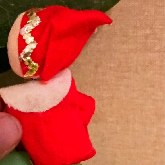 Vintage Christmas Ornament Pixie Elf Baby Knee Hugger - Picture 3 of 6